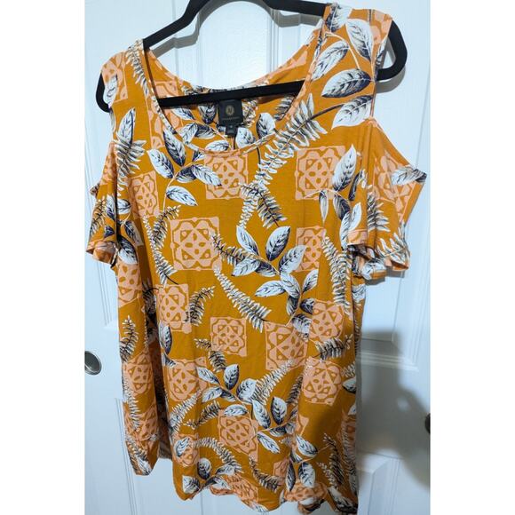 JM Collection Women's Plus Size 3X Tropical Maze Short Sleeve Cold-Shoulder Top - Picture 8 of 11